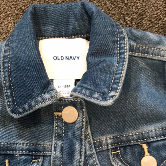 Adorable Old Navy denim jean jacket 12-18 months - Picture 2 of 5